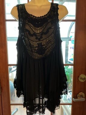 Ultra Pink Black Crochet Lace Tunic Top XLG
